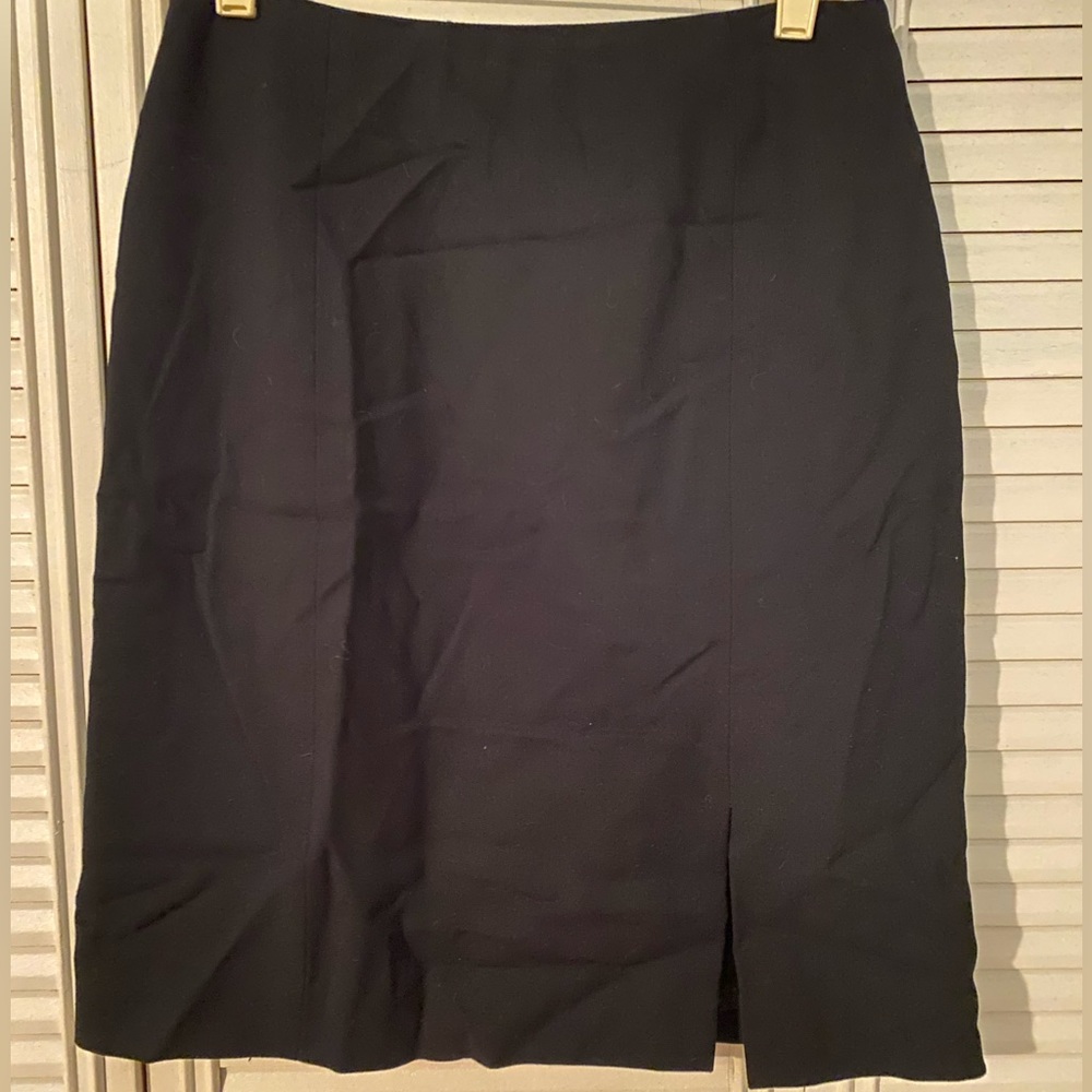 Black jones New York skirt